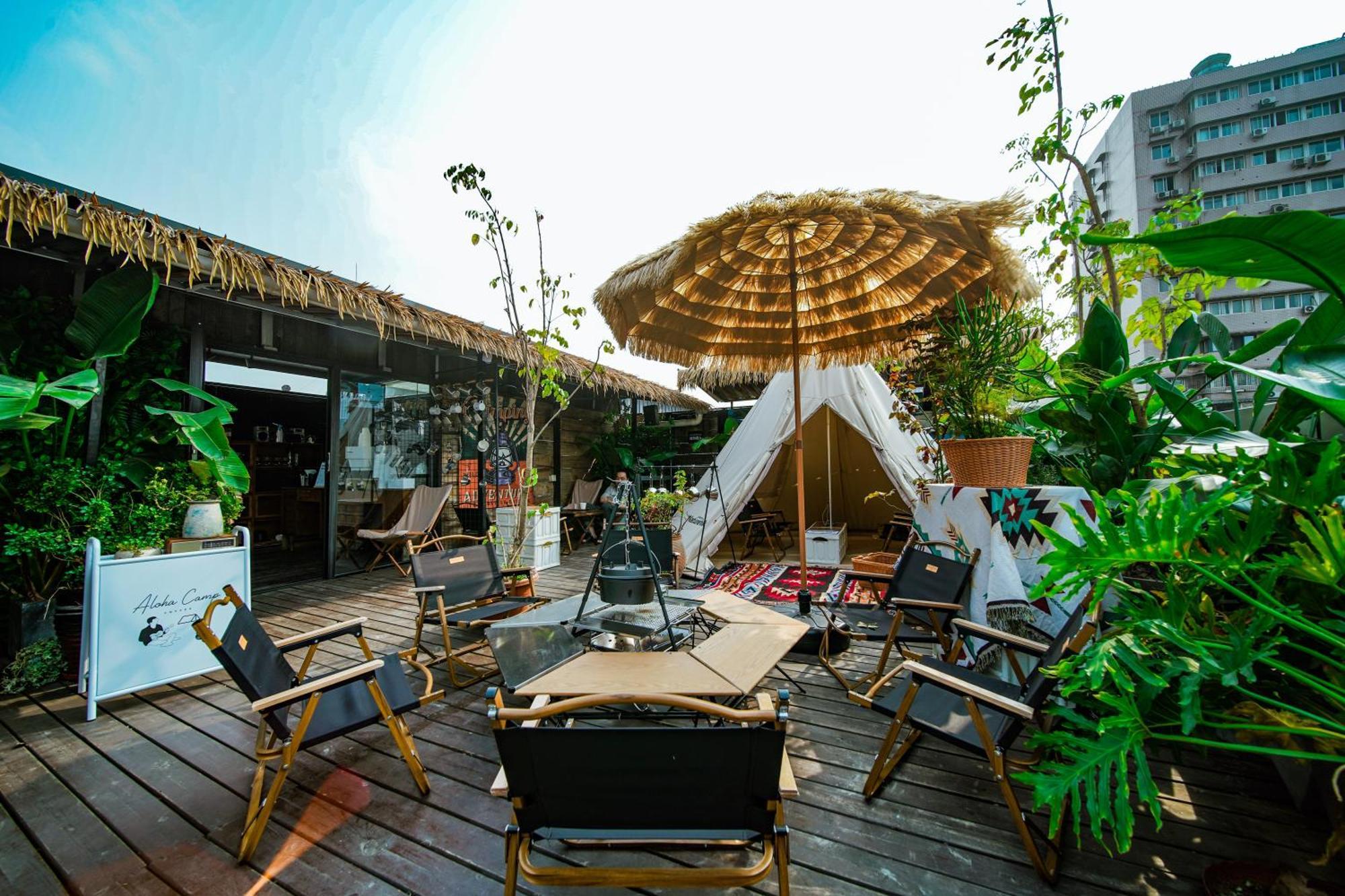 Chengdu Flipflop Hostel Poshpacker Exterior photo